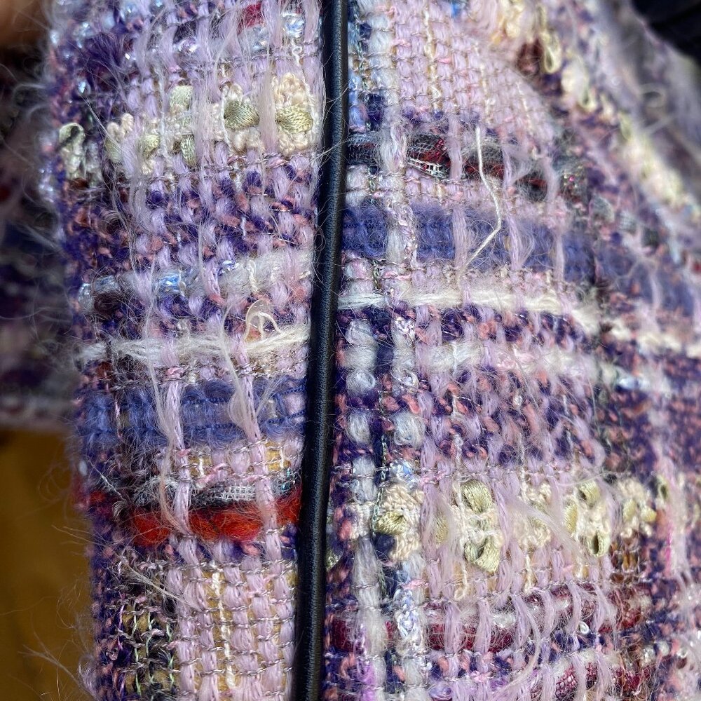 NEW! CHANEL 2005-2006 Tweed Camellia Crossbody Bag - Picture 13 of 16